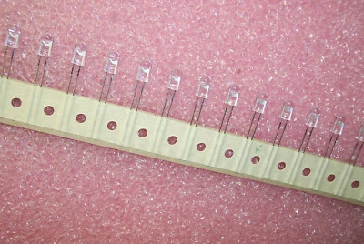 QTY (1300)  HLMP-AD05-NR002 HP T1-3/4 5mm OVAL RED CLEAR LEDS 630nm FV-2.4V - Image 1 of 4