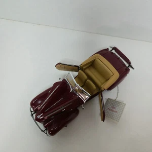 1940 Packard Custom Convertible Victoria Maroon 1:24 Diecast from Franklin Mint - Picture 1 of 11