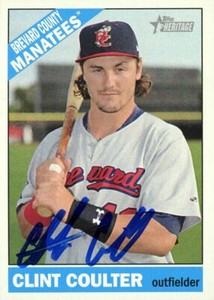 2013 Topps Heritage CLINT COULTER Signed Card BREWERS cardinals camas, wa auto