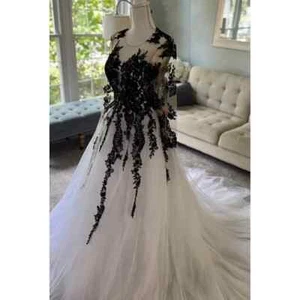 Black&White Wedding Dresses Long Sleeves Lace Applique A-Line Gothic Bridal Gown - Picture 1 of 7