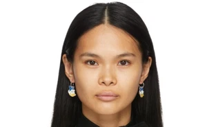 Orecchini Gucci x Disney Daisy Duck in argento sterling nuovi - Foto 1 di 5