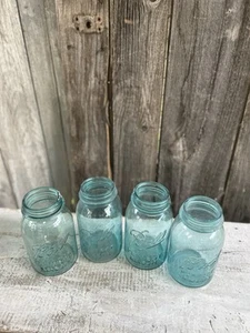4-VINTAGE BLUE BALL PERFECT MASON QUART JARS LOT OF 4 1923-1933 - Picture 1 of 7