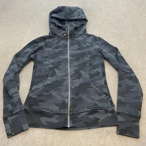 Lululemon Scuba Hoodie Womens 6 Black Camo Full Zip Thumbholes Athleisure Jacket - Picture 1 of 11