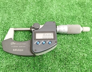 Mitutoyo Kühlmittelfeste Bügelmessschraube MDC-25PX 293-240-30 neue Batteriebeleg 4158 - Bild 1 von 8