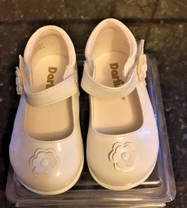 Shoes Darling White Maryjane Shoes NIB Infants Size  5 Medium - Picture 1 of 6