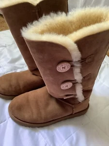 UGG Boots Gr. 8 Damen ~ Defekt - Bild 1 von 7