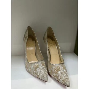 Christian Louboutin Gold Lace Pointed Heels - Size 40.5, with Box & Dustbag - Picture 1 of 5