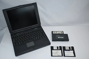 Gateway2000 Solo 2100 Laptop + 3x Floppy Disk & Floppy Disk Drive - Afbeelding 1 van 24