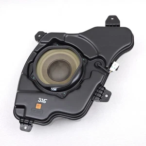 2013-2018 Hyundai Santa Fe Subwoofer Audio Media Sound Stereo Speaker Oem -335 - Picture 1 of 3