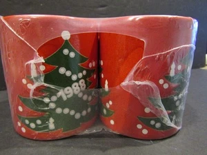 Waechtersbach 1988 ÁRBOL DE NAVIDAD Juego de 4 tazas rojo y verde Alemania Occidental 3,75" - Imagen 1 de 5