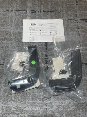 Guardabarros traseros originales originales de 5 puertas H9F46-AK200 2018-2023 NUEVOS OEM Foto 1 de 4