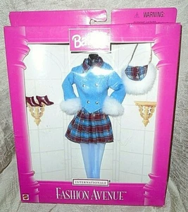 MATTEL BARBIE BOUTIQUE FASHION AVENUE #18106 SKY BLUE JACKET W STOCKINGS + MIB - Picture 1 of 5