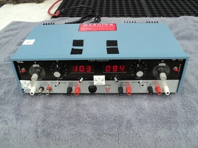 FUENTE DE ALIMENTACIÓN VIZ TRIPLE SUPPLYST DOS 0-20 V 0-2 A UNO 5 V @ 4 A MODELO WP708 Foto 1 de 4