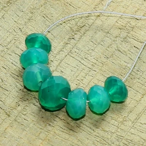 Briolette de cuentas de rondelle facetadas de ónix verde piedras preciosas sueltas naturales para hacer joyas - Imagen 1 de 3