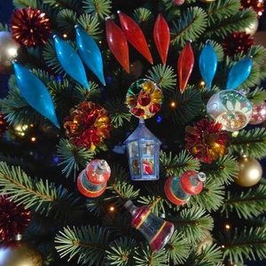 17 Vintage Ornamenti Natalizi Rientro a Goccia Campane Vetro Mercurio Plastica Diorama  - Foto 1 di 11