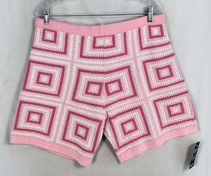 boohoo MAN Relaxed Crochet Knit Short Shorts in Pink Men's Size XL Square - Picture 1 of 16