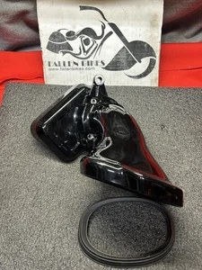 GENUINO HARLEY 24-25 CVO ROAD GLIDE ST FLTRXSTSE FILTRO DE AIRE PLACA BASE CAJA DE AIRE - Imagen 1 de 10