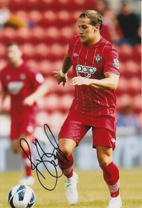 FOTO 12X8 DE SOUTHAMPTON FIRMADA A MANO BILLY SHARP. - Imagen 1 de 1