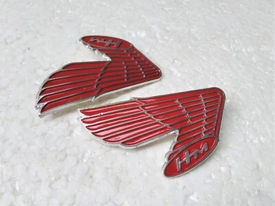 Pair HONDA CB175 CL175 CB100 CL100 CB90 CB350 Gas Fuel Tank Emblem Badge RED - Image 1 of 4