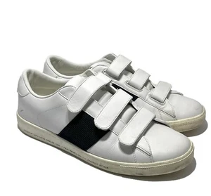 MONCLER MEN'S CLASSIC WHITE SNEAKERS, 42, $650 - Picture 1 of 10