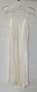 VICTORIA'S SECRET NEW IVORY SILK CHEMISE SLIP/NIGHTGOWN SIZE S - Picture 1 of 7