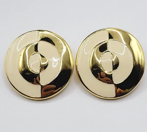 Pendientes perforados redondos de carrera tono dorado esmalte crema metal desajuste geométrico - Imagen 1 de 18