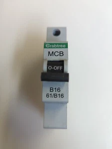 CRABTREE 16 AMP CURVE B 6kA MCB SCHUTZSCHALTER STARBREAKER 61/B16 grau Clip - Bild 1 von 5