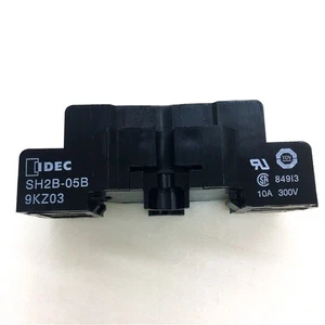 10PZ NUOVO PER IDEC base relè SH2B-05B - Foto 1 di 3