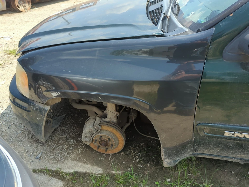 Guardabarros de conductor GMC Envoy 2002-2009 AQA0K Foto 1 de 1