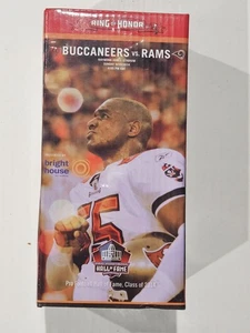 Cabeza de Bobble autografiada de los Tampa Bay Buccaneers Derrick Brooks #55 - Imagen 1 de 7