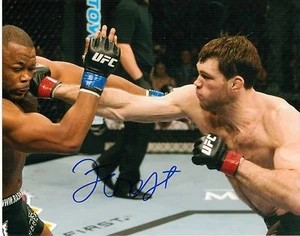 FORREST GRIFFIN Signed 8" X 10" UFC MMA Photo w/ COA - Foto 1 di 1