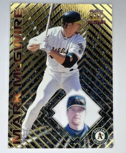 1997 Pacific Crown Collection Prism - #59 Mark McGwire - Bild 1 von 2