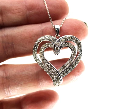 ZALES 2 CT. TW. Colgante Corazón Cinta Doble Fila Diamante Oro Blanco 10k 18" Foto 1 de 4