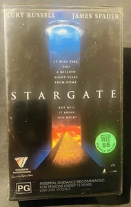 STARGATE (1994) VHS - KURT RUSSELL - VIDEO CASSETTE - EX-RENTAL - CLAMSHELL - VG - Picture 1 of 2