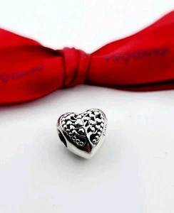 Genuine PANDORA Family Tree Heart Openwork engraved love charm, #797058 - Picture 1 of 5