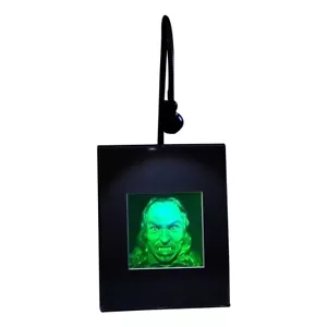 3D Drácula/Hombre Lobo Holograma Multicanal Imagen SOPORTE DE ESCRITORIO ILUMINADO - Imagen 1 de 7