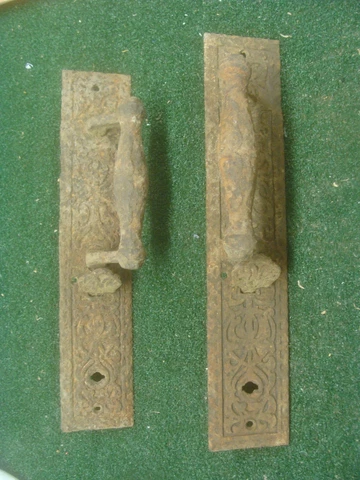 Vintage Door Gate Handle Thumb latch Wrought & Cast Iron Architectural Salvage Cover