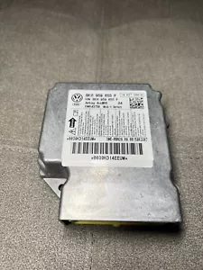 8K0-959-655F; AUDI A5 OEM SRS Control Module A!rbag 09 10 11 12 - Picture 1 of 6