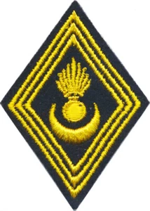 Spahis hors unité, losange de bras modèle 45, NEUF, en tissu (0694) - Imagen 1 de 2