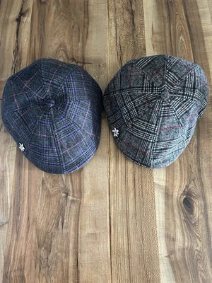 Boston Scally Cap XL Sunday Set; 2 Caps, 2 Pins - Image 1 of 2