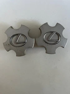 Lot of 2 Lexus Wheels Center Cap Part# 8114 PP0 Stock #4670 - Picture 1 of 5