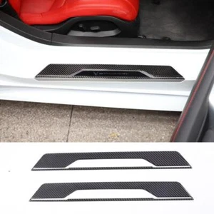 Adesivo porta ingresso fibra di carbonio adatto per Chevralet Corvette C8 2020-2025 - Foto 1 di 11