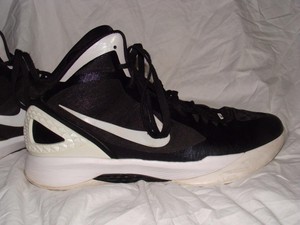 nike zoom hyperdunk