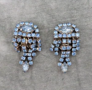 Pendientes vintage de diamantes de imitación azul facetado cristal borla 1,25 pulgadas clip 860c - Imagen 1 de 10