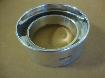 Carcasa velocímetro Big Dog Motorcycles bisel exterior 2005 Mastín Pitbull polaco Foto 1 de 4