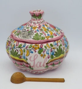PORTUGESE ALGARVE POTTERY SIGNED SALT BOX - HAND or STAND ALONE w/BAMBOO SPOON - Picture 1 of 7