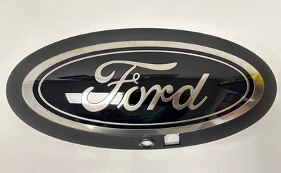 Ford F-250 F-350 F-450 Super Duty 2020-2022 14" parrilla emblema leva y orificio de lavadora Foto 1 de 3