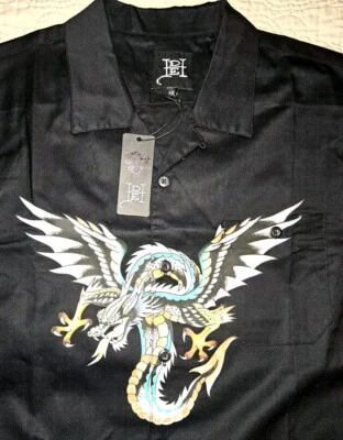 CAMISETA NUEVA ED HARDY, PARA HOMBRE TALLA XXL, DRAGON🐲TWILL🐉BOTÓN-UP NEGRA⚫️, PRECIO DE VENTA SUGERIDO POR EL FABRICANTE $90.00! Foto 1 de 4