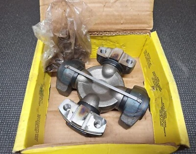 MOOG U-Joints 570 - Image 1 of 3