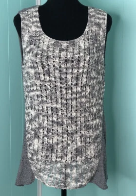 MONORENO crochet sleeveless top tank size medium sparkle gray and white hi-lo - Image 1 of 4